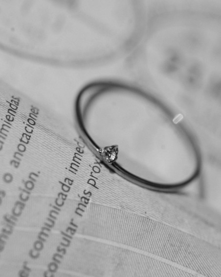 Road White Gold Diamond Ring | LECARRE