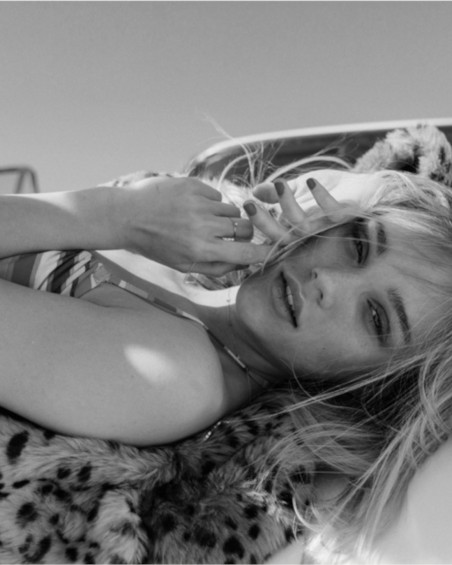 Road White Gold Diamond Ring | LECARRE