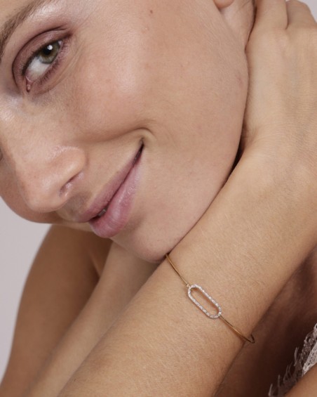 Bracelet rigide en or 18 carats avec boucle sertie de diamants | LECARRE
