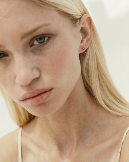 Boucle d'oreille manchette or et saphir | LECARRE