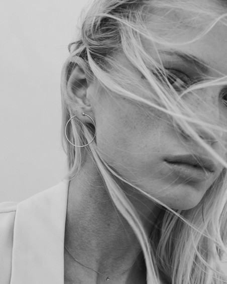 Nomad 18k White Gold Diamond Hoops | LECARRE