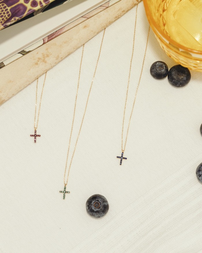 Gold Cross & Rubies | LECARRE