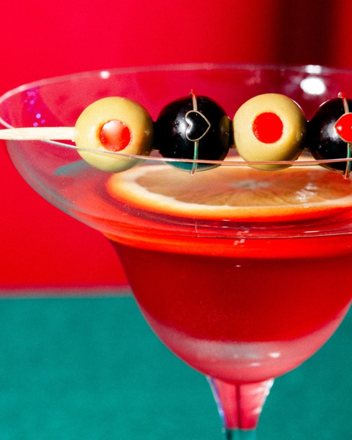 Gold Heart Ring with Black Enamel | LECARRE