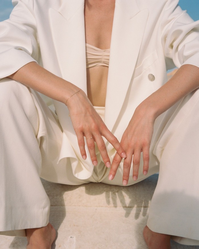 Pierścionek z łańcuszkiem ze złota i diamentów | LECARRE