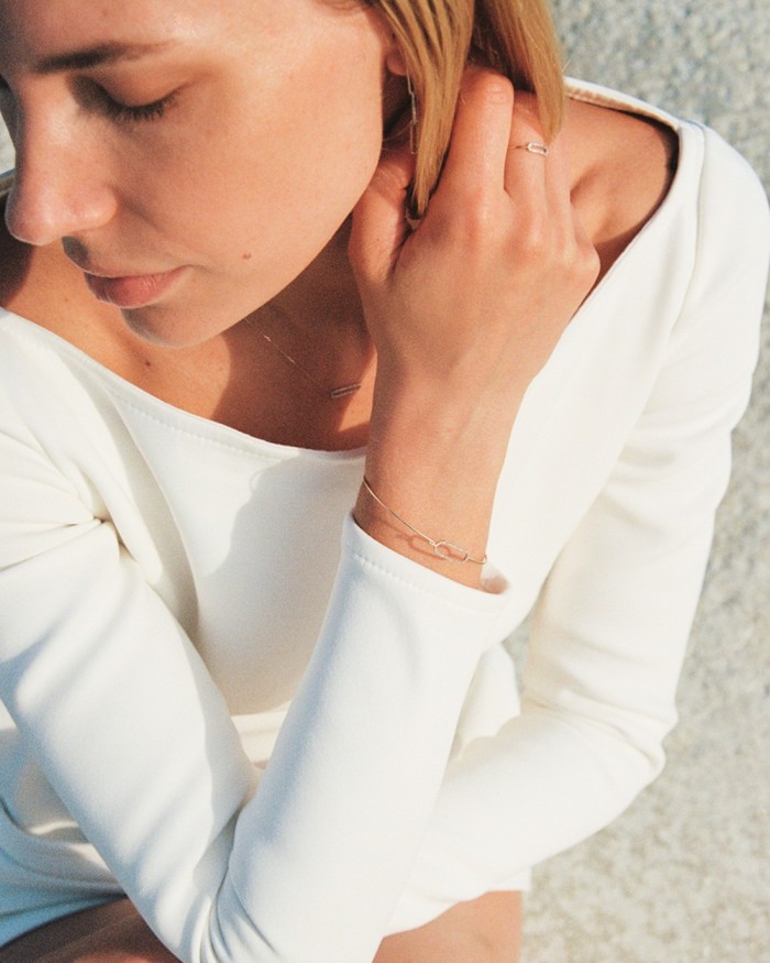 Ring med gull- og diamantspenne | LECARRE