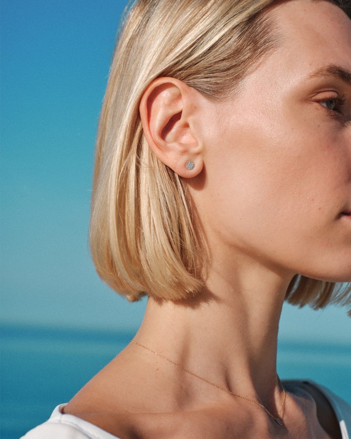 Runde Perlenohrringe in Gold mit Diamanten | LECARRE