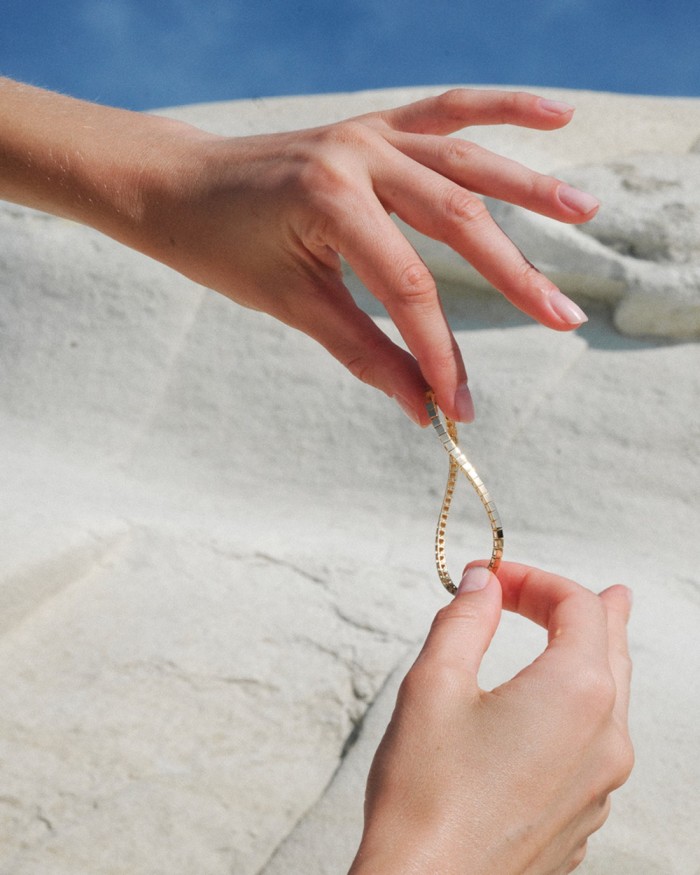 Enkelt Riviere-armband i guld | LECARRE