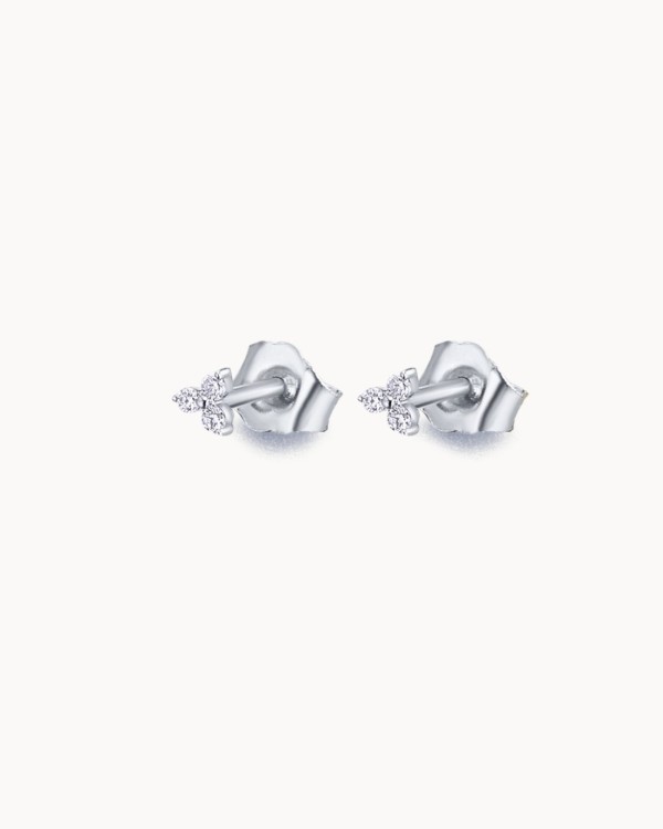 Boucles d'oreilles Trinity en or blanc et diamants | LECARRE