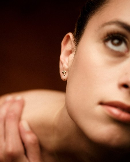 Boucles d'oreilles manchette croix dorées | LECARRE