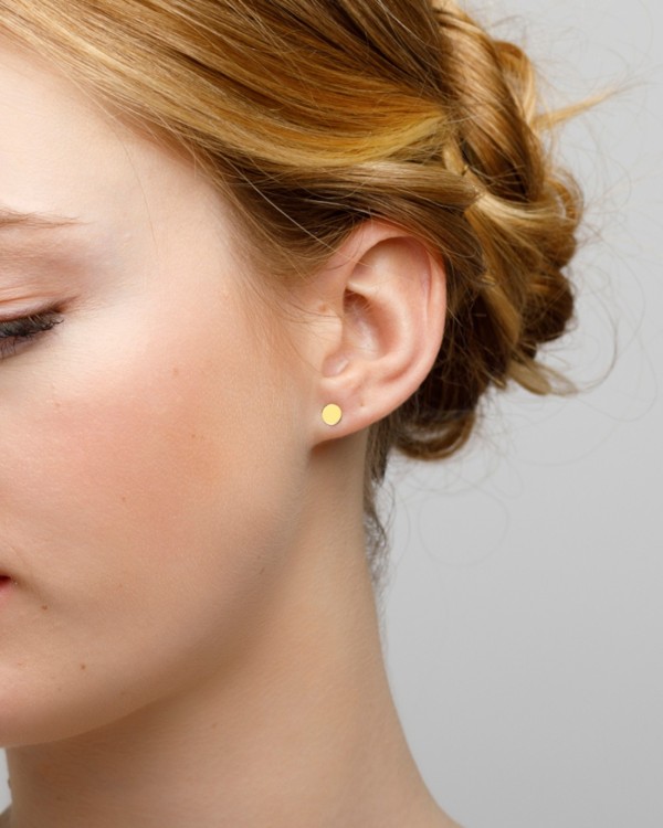 Round Plate Gold Earrings | LECARRE 2
