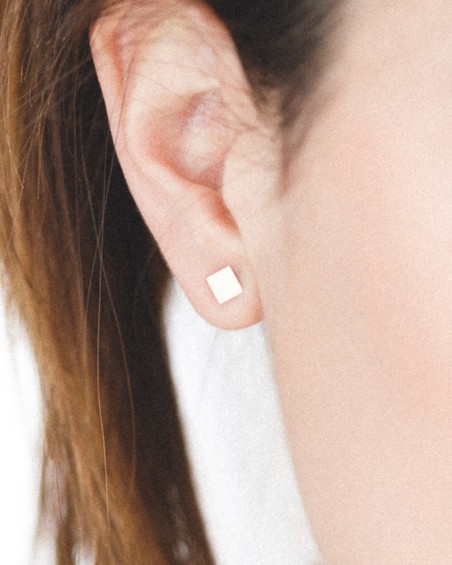 Boucles d'oreilles carrées plaquées or | LECARRE