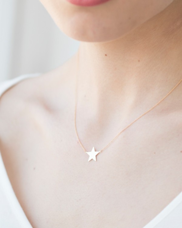 Gouden ketting en ster | LECARRE 2