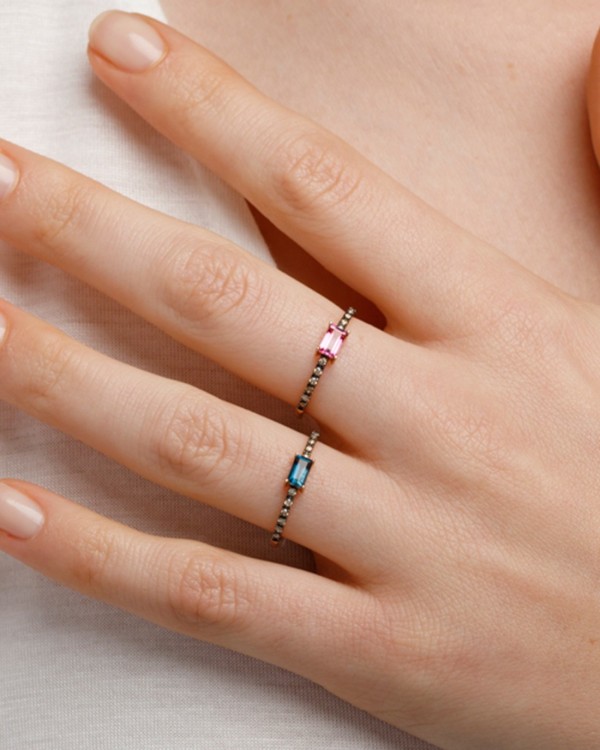 Ring med London blå topas og brune diamanter | LECARRE 2