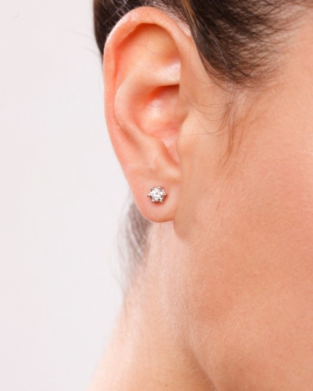 6 Claw Diamond Earrings | LECARRE