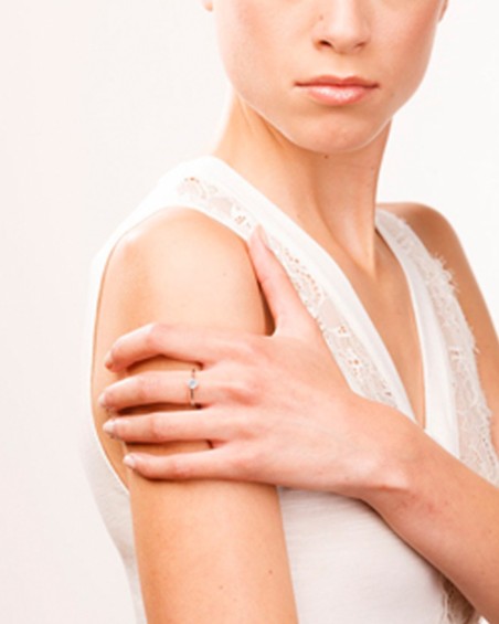 Ronde gouden ring met diamanten | LECARRE