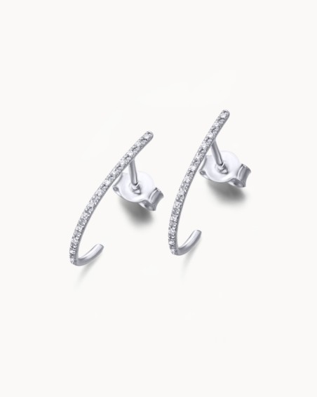 Boucles d'oreilles créoles longues en or blanc et diamants | LECARRE