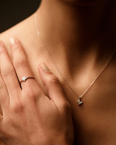 Pendentif étoile en or et diamants | LECARRE