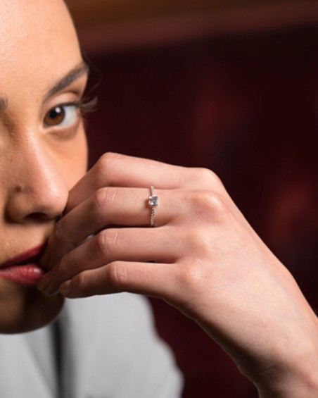 Topas- und Diamantring | LECARRE