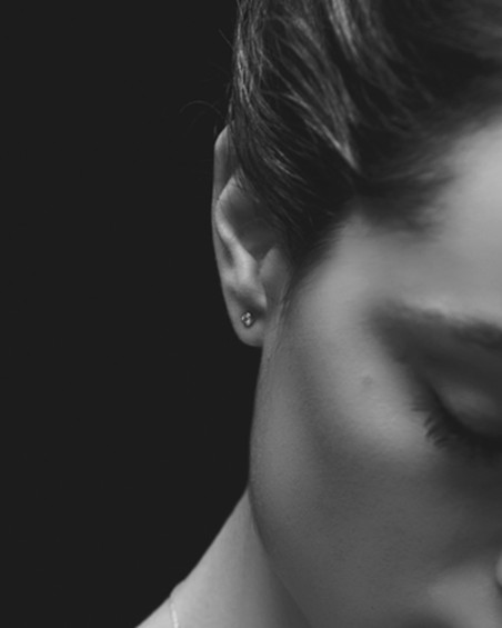 White Gold Diamond Earrings | LECARRE