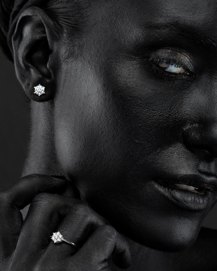 Rosette White Gold Diamonds | LECARRE