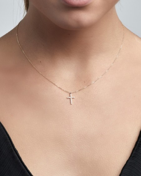 Corrente de ouro + cruz com diamantes | LECARRE