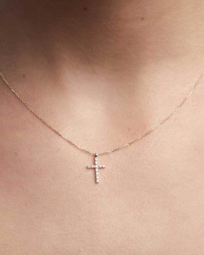 Gold Chain + Cross With Diamonds | LECARRE