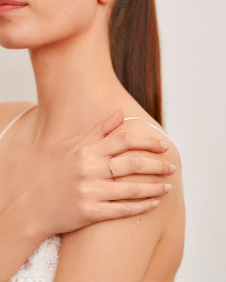 Ring med 5 diamanter i gult guld | LECARRE