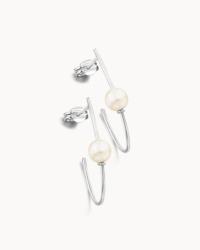 Elongated White Gold Pearl Hoops | LECARRE