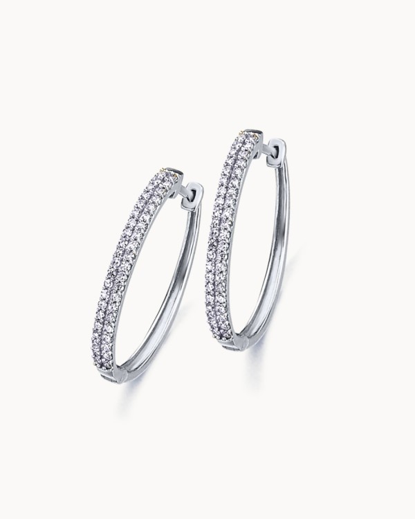 Ohrringe aus Weißgold mit Pavé-Diamanten | LECARRE