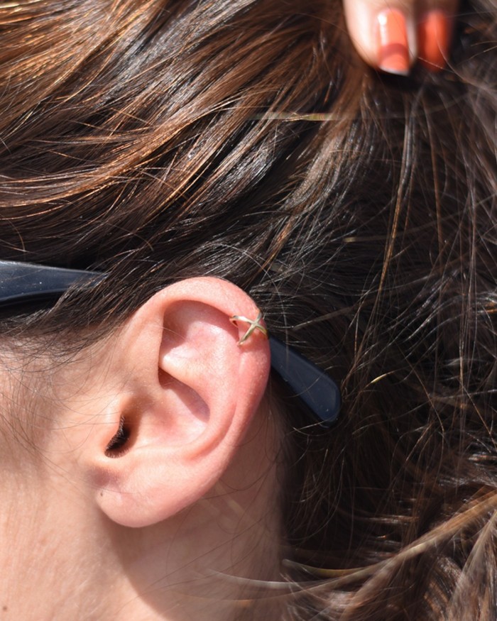 Crossed Gold Helix Earring | LECARRE