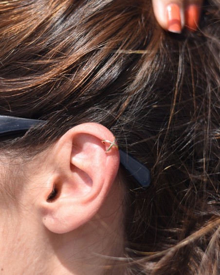 Crossed Gold Helix Earring | LECARRE