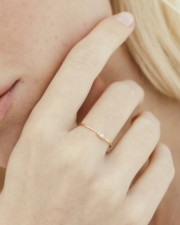 Mini parel- en diamanten ring | LECARRE