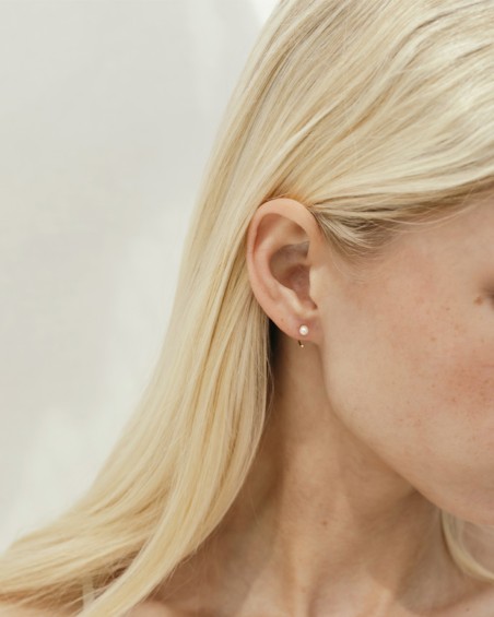 Gold Earcuff & Pearls | LECARRE