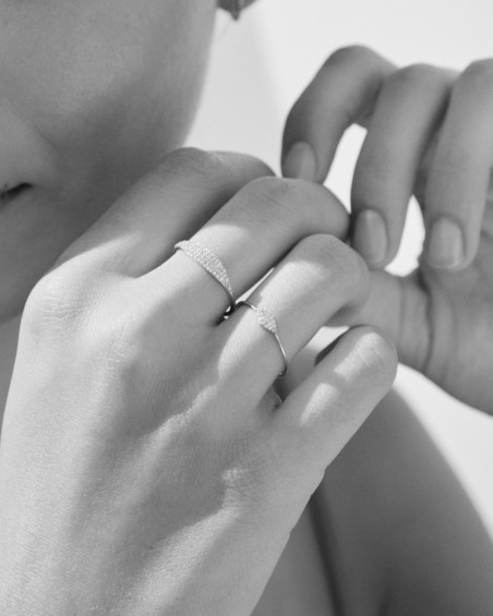 Bague cercle en or blanc et diamants | LECARRE