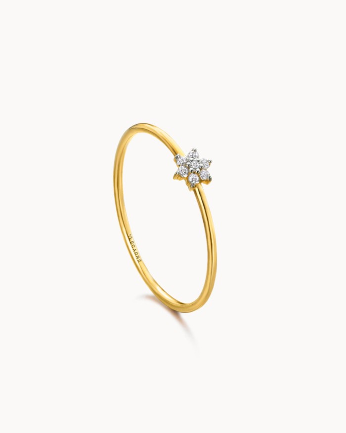 Goldring mit Mini-Rosette und Diamanten | LECARRE