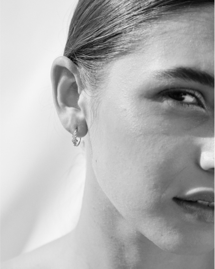 Boucles d'oreilles en bambou, or blanc et diamants | LECARRE