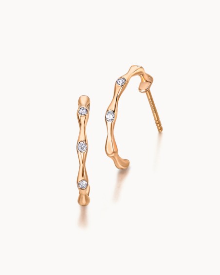 Boucles d'oreilles Bamboo en or rose et diamants | LECARRE