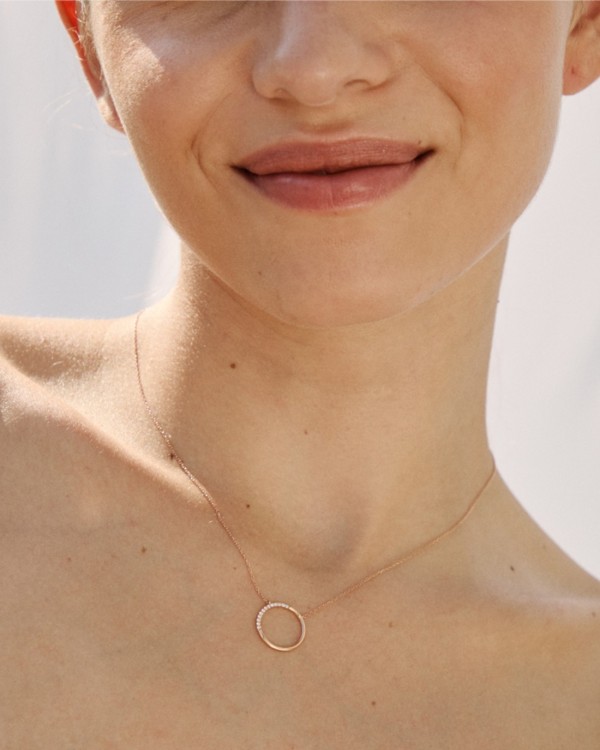 Pingente circular em ouro rosa com diamantes | LECARRE 2